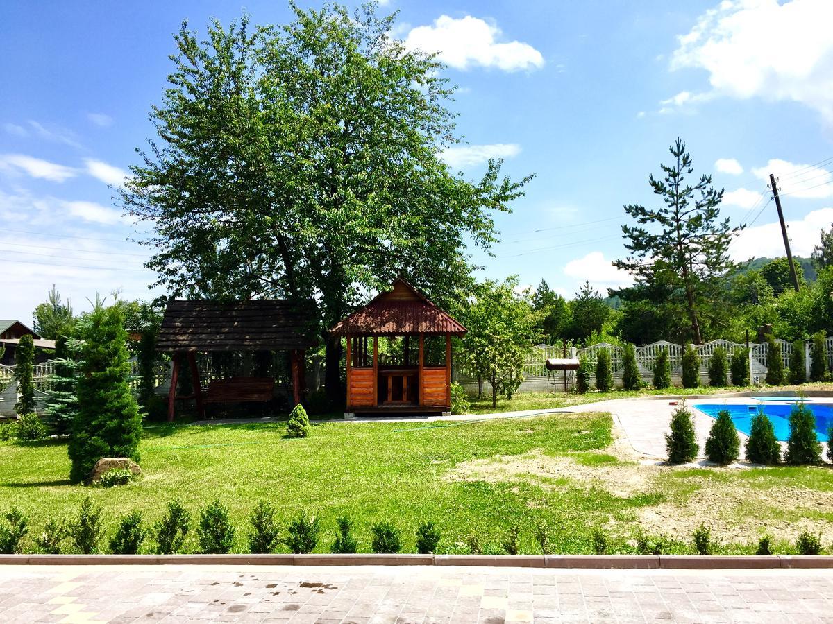 Котетж У Вілла Діола Cosău Exterior foto